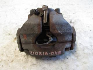 суппорт передний правый Volkswagen Touareg 1 поколение 2007