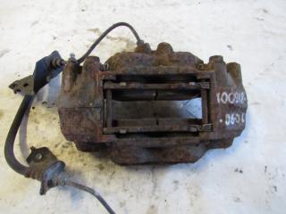 суппорт передний левый Toyota Hilux 7 поколение [2-й рестайлинг] 2014