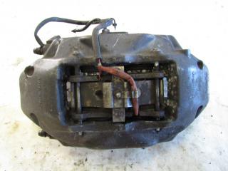 суппорт задний правый Volkswagen Touareg 1 поколение 2005