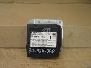 блок AirBag Maserati Levante 1 поколение 2018, 3.0 л., бензин, 670101607