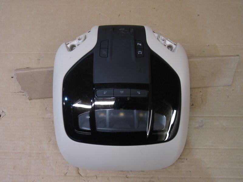 фонарь салона (плафон) Maserati Levante 1 поколение 2018, 3.0 л., бензин - фото №1