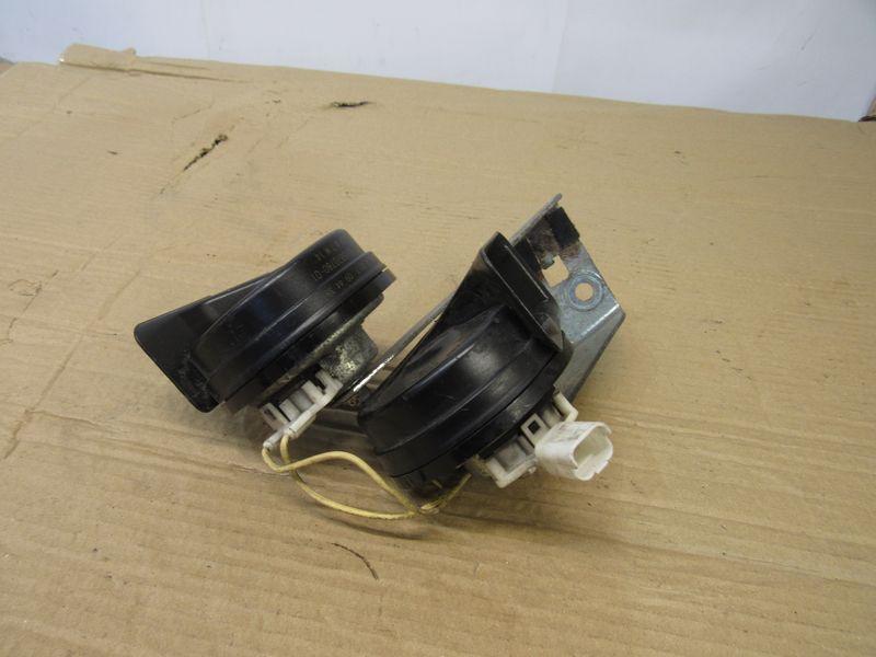 сигнал (клаксон) Peugeot 5008 2 поколение 2020, 2.0 л., дизель - фото №1