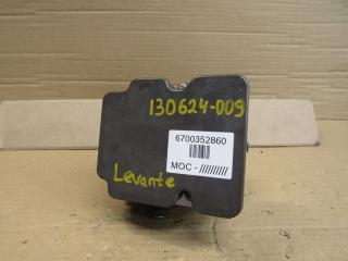 блок ABS Maserati Levante 1 поколение 2018, 3.0 л., бензин, 6700352860