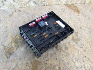 блок предохранителей Volkswagen Passat B6 2005, 3C0937125