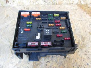 блок предохранителей Volkswagen Passat B6 2005, 3C0937125A