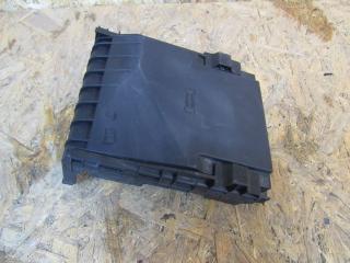 крышка блока предохранителей Volkswagen Touran 1 поколение [рестайлинг] 2006, 1K0937132F