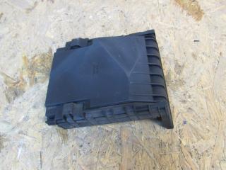 крышка блока предохранителей Volkswagen Passat B7 2011, 1K0937132F