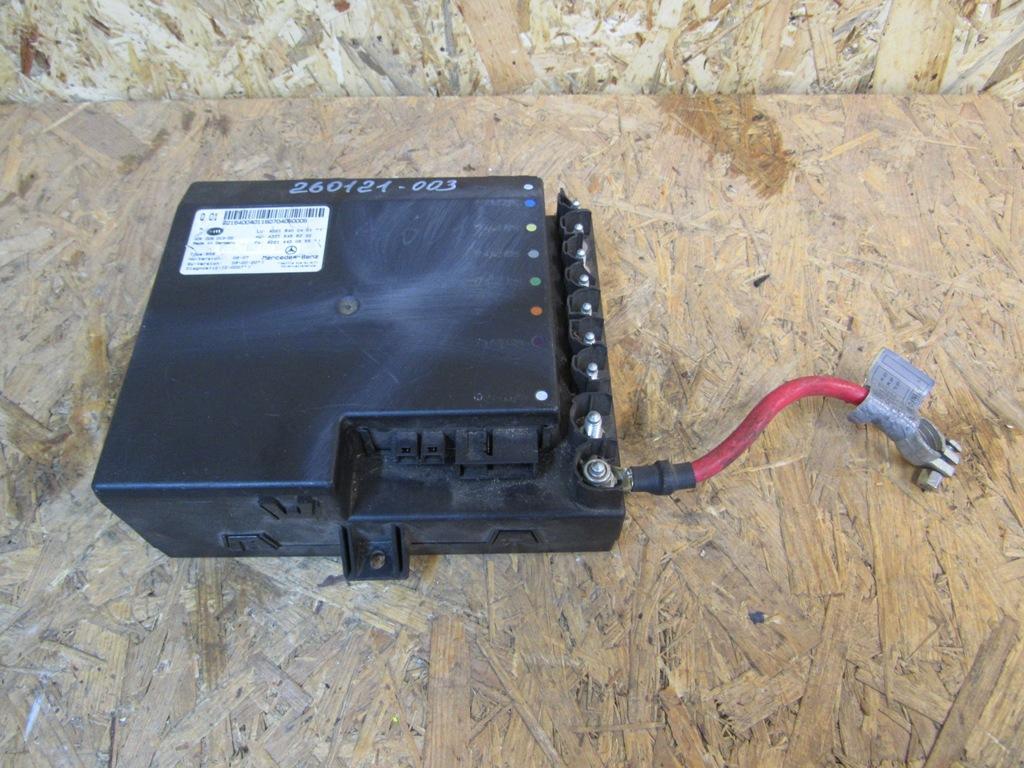 Блок управления BCM (Body Control Module) Mercedes-Benz S-Класс W221 2005, 2215400401 - фото №1