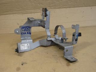 кронштейн (крепление) Mercedes-Benz CLA-Класс C118 2020, 4.5 л., бензин, A1775008400, A1775203000