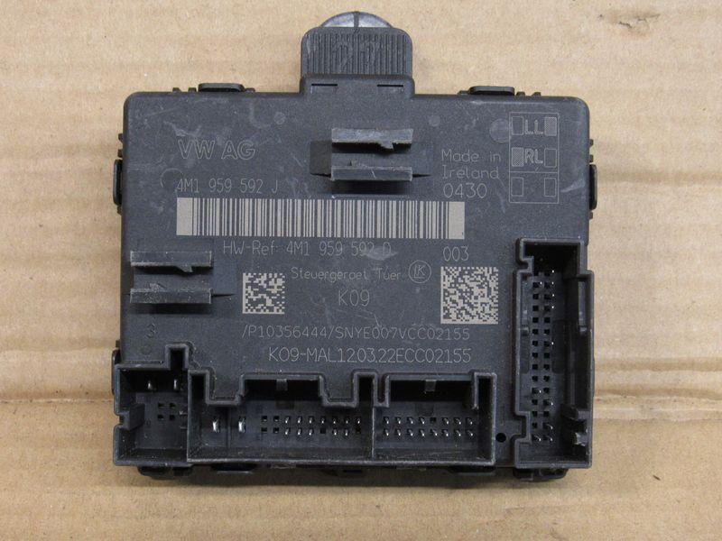 модуль управления двери Audi Q7 4M 2017, 3.0 л., дизель, 4M1959592D - фото №1