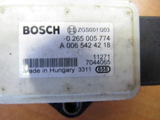 датчик ускорения Mercedes-Benz G-Класс W463 1990, 0065424218