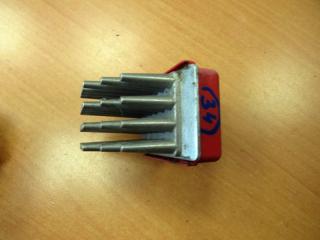 сопротивление печки Audi A4 B5 1999, 357907521