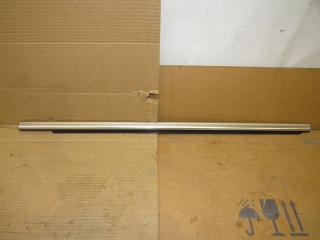 молдинг стекла Mercedes-Benz GLS-Класс X166 2015, 4.0 л., бензин, A1667252900