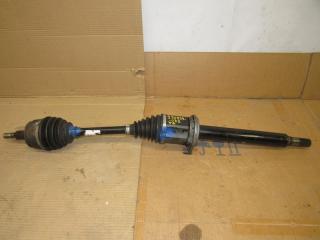 полуось передняя правая (приводной вал, ШРУС) Volkswagen Multivan T6 2016, 2.0 л., дизель, 7E0407276P