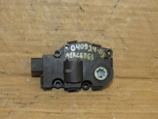моторчик заслонки печки Mercedes-Benz GLS-Класс X166 2015