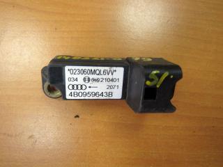 датчик удара Audi A6 4B/C5 2000, 4B0959643B