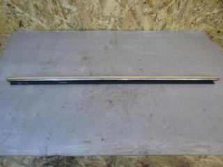 молдинг двери передней левой Maserati Levante 1 поколение 2016, 3.0 л., дизель, 670034267