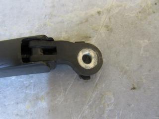 щеткодержатель задний Volkswagen Passat B7 2011, универсал, 6Q0955707B