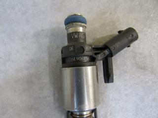 форсунка Audi A4 B8 [рестайлинг] 2012, бензин, 06K906036