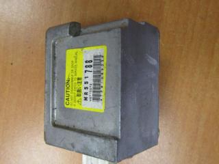 датчик AirBag Mitsubishi Pajero 3 поколение 2002, MR551788