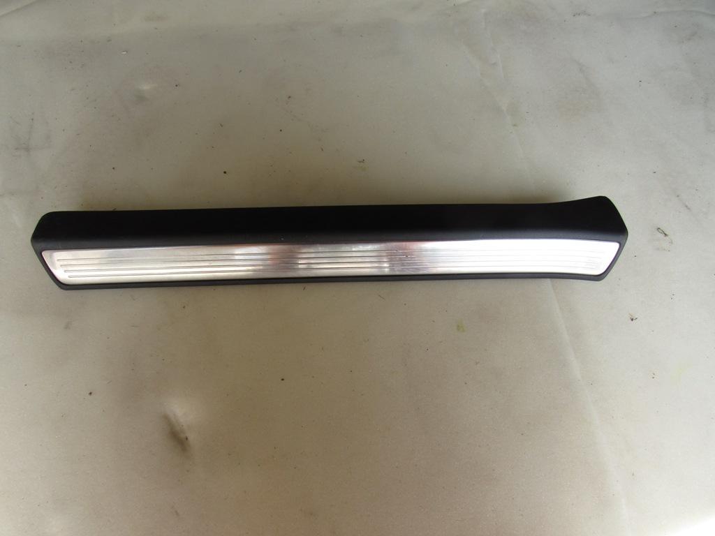 накладка на порог внутренняя Mercedes-Benz S-Класс W222/C217/A217 2016, 2226808135 - фото №1