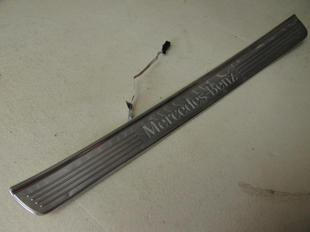 накладка на порог внутренняя Mercedes-Benz S-Класс W222/C217/A217 2016, 2226805435 - фото №1