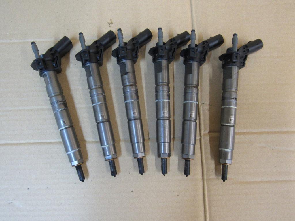 форсунка Mercedes-Benz S-Класс W222/C217/A217 2016, 3.5 л., дизель, 6420701187 - фото №1