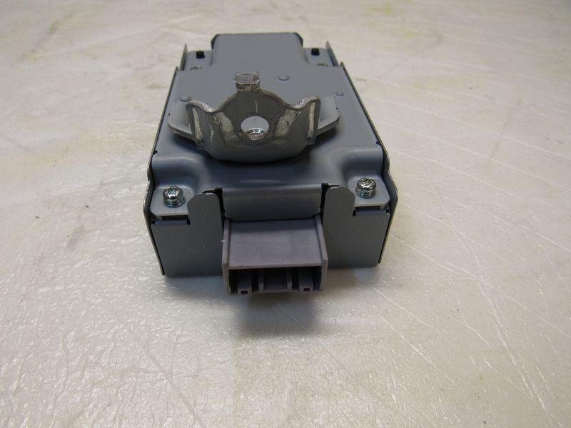 блок комфорта Toyota RAV4 5 поколение (XA50) 2020, 2.0 л., бензин, АКПП, 8598A-42030 - фото №1