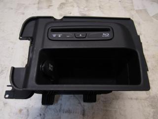 CD-чейнджер Jeep Grand Cherokee 4 поколение [рестайлинг] 2016, P05091216AE