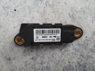 датчик удара Mercedes-Benz E-Класс W211/S211 W211 2004, 2.7 л., CDi, OM 647.961, дизель, АКПП, серебро, седан, задний привод, правый руль