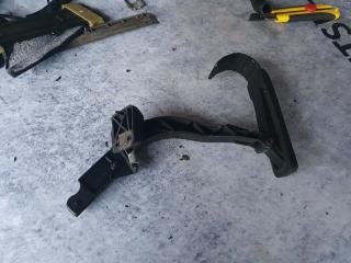 педаль Mercedes-Benz C-Класс W202/S202 W202 1996, 2.2 л., D, OM 604.910, дизель, 5МКПП, синий, седан, задний привод