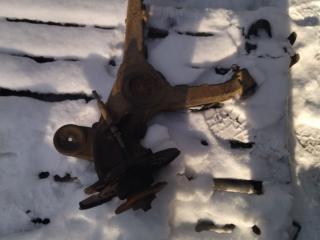 рычаг задний правый Mercedes-Benz Vito W638 2000, 2.2 л., CDi, OM 611LA (75 KW CDI), дизель, МКПП, красный, минивэн, передний привод