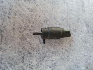 насос (моторчик) омывателя стекла Mercedes-Benz S-Класс W220 [рестайлинг] W220 2005, 3.2 л., CDi, OM 648.960, дизель, АКПП, серебро, седан, задний привод