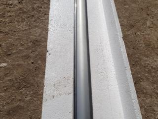 молдинг двери передней левой Mercedes-Benz C-Класс W202/S202 [рестайлинг] 2000, 2.2 л., CDi, дизель, МКПП, серебро, универсал