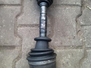 полуось (приводной вал, ШРУС) Mercedes-Benz Vito W638 2000, 2.2 л., CDi, OM 611LA (75 KW CDI), дизель, МКПП, красный, минивэн, передний привод