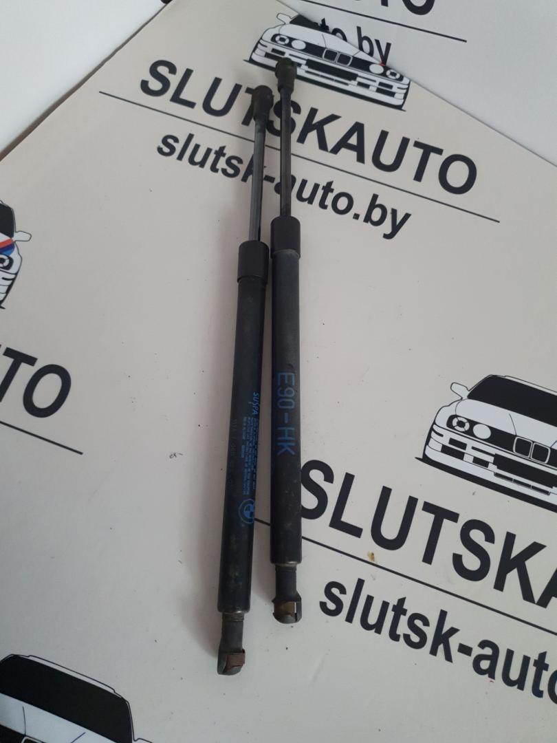 амортизатор крышки багажника (3-5 двери) BMW 3 серия E90/E91/E92/E93 2006, 1.8 л., бензин, МКПП, серебристый металлик, седан, правый руль - фото №1