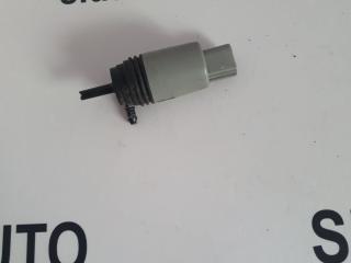 насос (моторчик) омывателя стекла BMW 3 серия E90/E91/E92/E93 2006, 1.8 л., бензин, МКПП, серебристый металлик, седан, правый руль