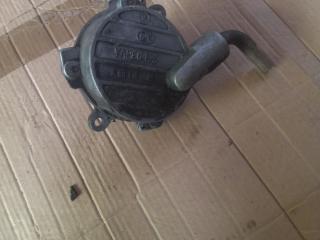 насос вакуумный Mercedes-Benz C-Класс W202/S202 [рестайлинг] 2000, 2.2 л., CDi, дизель, МКПП, серебро, универсал