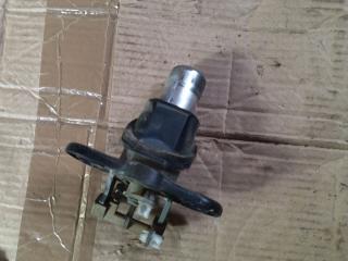 кнопка открытия багажника BMW 3 серия E36 1992, 1.8 л., i, M40 B18 (184E1), бензин, МКПП, серый, седан, задний привод