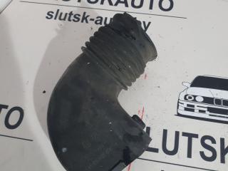 патрубок воздушного фильтра Mercedes-Benz C-Класс W202/S202 [рестайлинг] W202 1997, 2.5 л., TDi, OM 605.962, дизель, МКПП, серебро, седан, задний привод