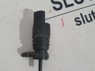 насос (моторчик) омывателя стекла BMW 3 серия E46 1999, 2.0 л., D, M47 D20, дизель, МКПП, серебро, седан, задний привод