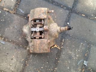 суппорт задний левый Mercedes-Benz E-Класс W210/S210 [рестайлинг] S210 1999, 3.0 л., TDi, дизель, АКПП, универсал, задний привод