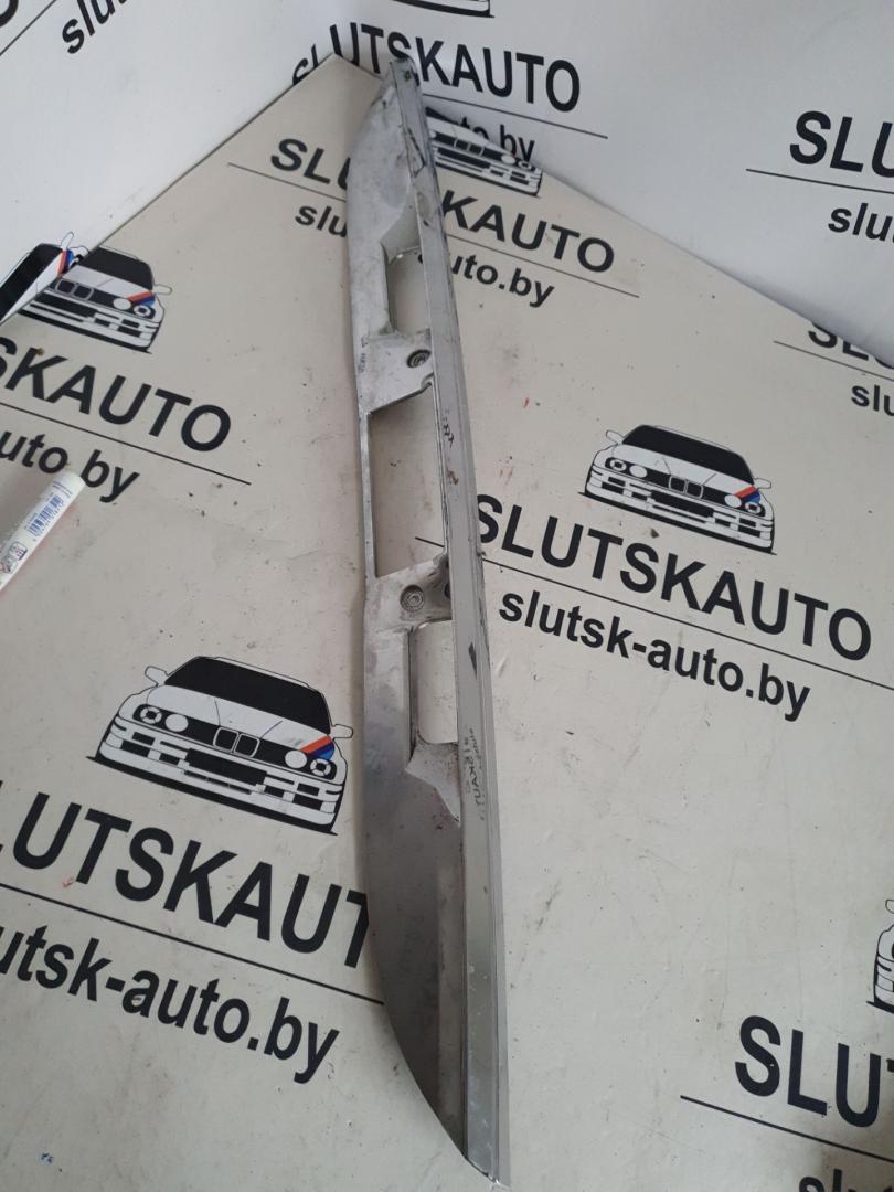 накладка подсветки номера Mercedes-Benz E-Класс W211/S211 S211 2005, 2.2 л., дизель, АКПП, универсал - фото №1