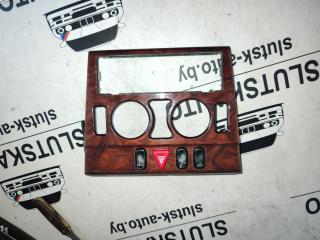 накладка на торпедо (консоль) Mercedes-Benz C-Класс W202/S202 [рестайлинг] 1999, 2.2 л., дизель, 5МКПП, серебристый металлик, седан