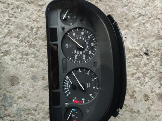 щиток приборов (приборная панель) BMW 7 серия E38 [рестайлинг] E38 2000, 2.8 л., бензин, АКПП, зелёный, седан, правый руль