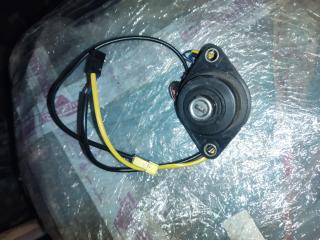 кнопка открытия багажника BMW 7 серия E38 [рестайлинг] E38 2000, 2.8 л., бензин, АКПП, зелёный, седан, правый руль