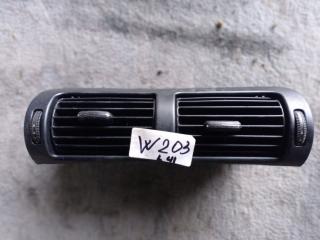 дефлектор обдува салона Mercedes-Benz C-Класс W203/S203/CL203 [рестайлинг] S203 2004, 2.2 л., дизель, 6МКПП, черный, универсал, задний привод