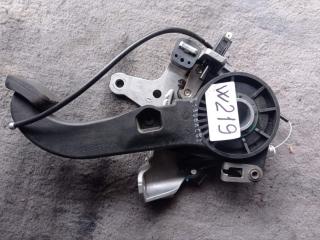 рычаг ручного тормоза (ручника) Mercedes-Benz CLS-Класс C219 W219 2006, 3.0 л., дизель, АКПП, серый, купе