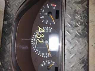 щиток приборов (приборная панель) Mercedes-Benz E-Класс W210/S210 [рестайлинг] W210 2001, 3.2 л., дизель, АКПП, золотистый, седан, задний привод