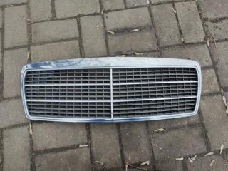решетка капота Mercedes-Benz E-Класс W210/S210 1997, 2.8 л., i